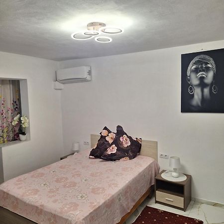 Apartament Timeea Baile Herculane Ngoại thất bức ảnh